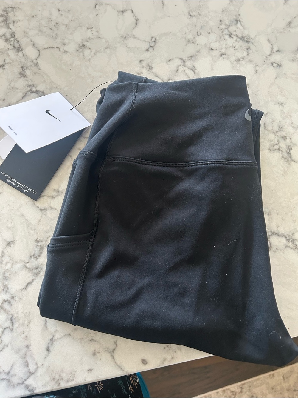 Nike One Black High-Waist Leggings with Side Pocket M